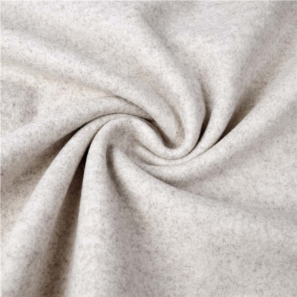 Stickat Modetyg Enfärgad