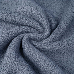 Teddy med Fleecebaksida 